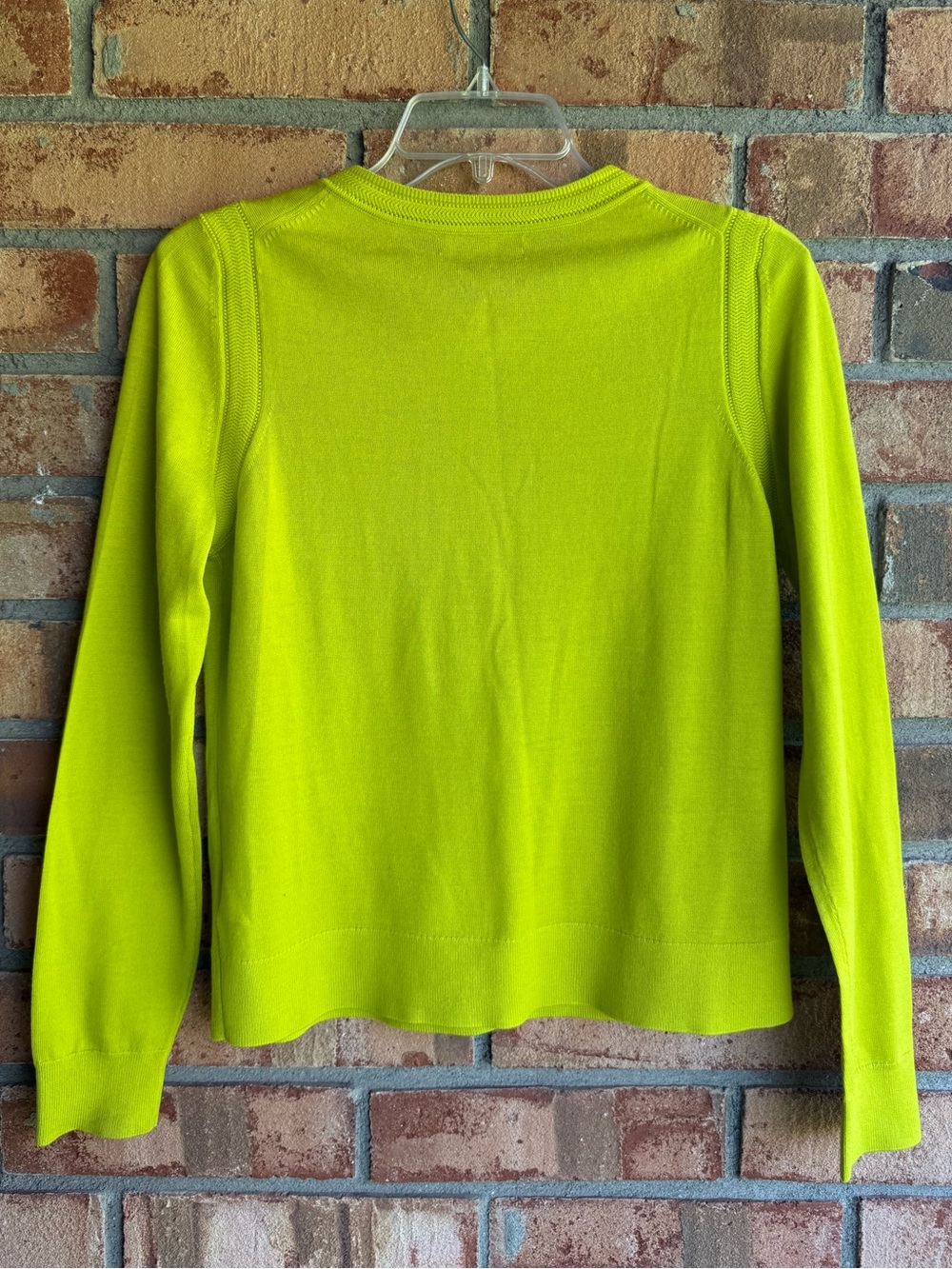 Banana Republic Neon Lime Green 100% Merino Wool Cardigan Lightweight Medium - Picture 5 of 6